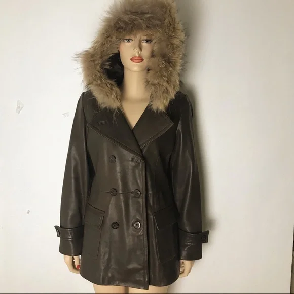 Gallery Genuine Leather Coat with Fur Trim small - Picture 7 of 8
